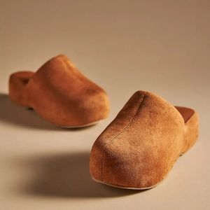 Coconuts by Matisse Bubble Clogs